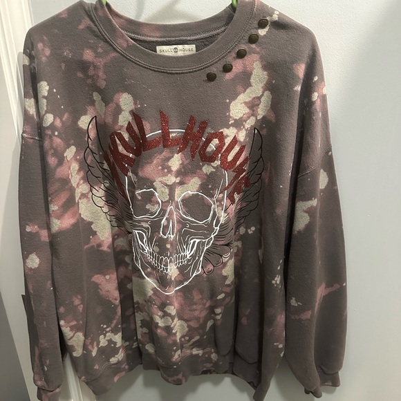 Skull House Graphic Sweatshirt - Picture 1 of 3